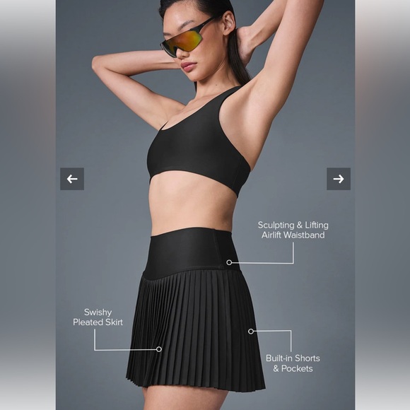 ALO  Pleated Skirt - Picture 1 of 9